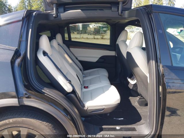 Photo 7 VIN: 7SAXCAE51NF357862 - TESLA MODEL X 