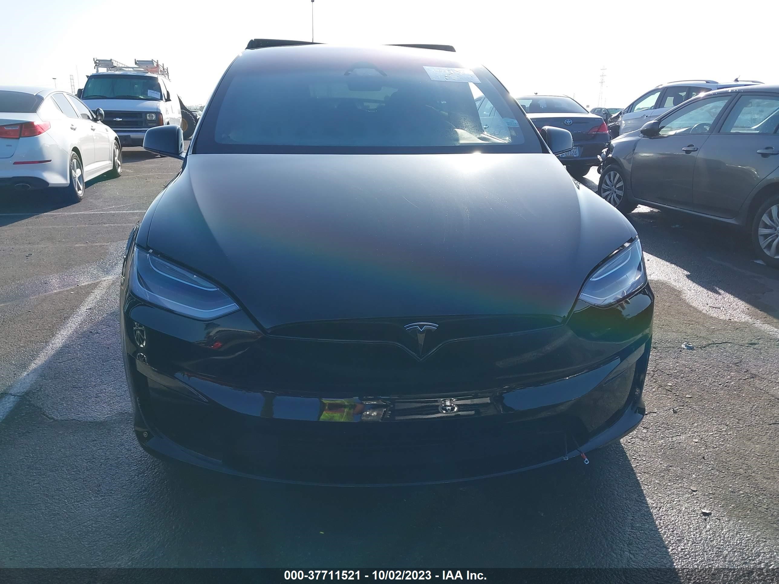 Photo 11 VIN: 7SAXCAE53PF400424 - TESLA MODEL X 