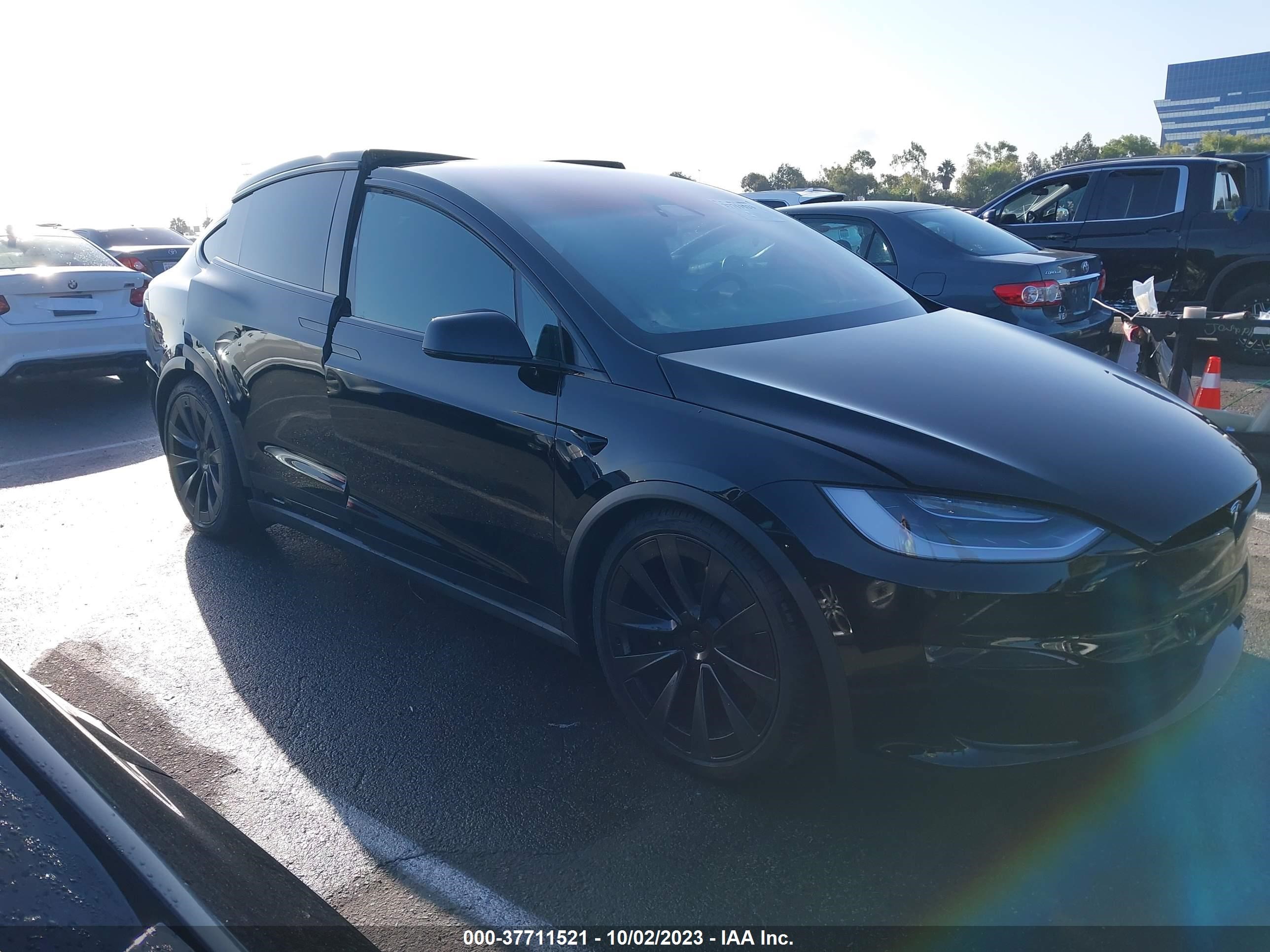 Photo 12 VIN: 7SAXCAE53PF400424 - TESLA MODEL X 