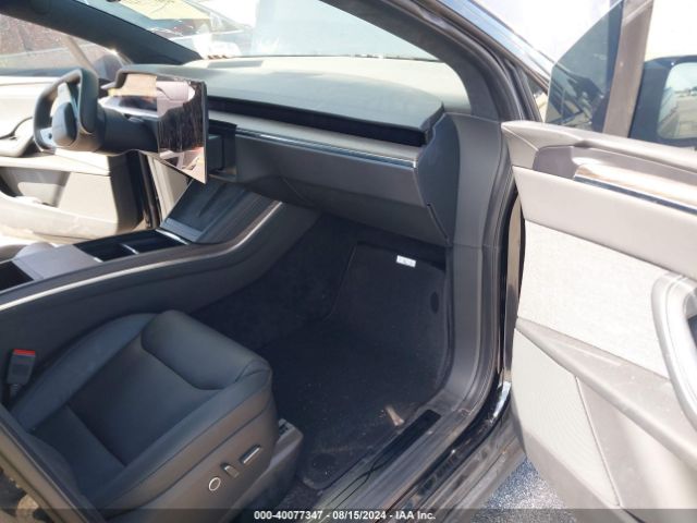 Photo 4 VIN: 7SAXCAE57PF397818 - TESLA MODEL X 