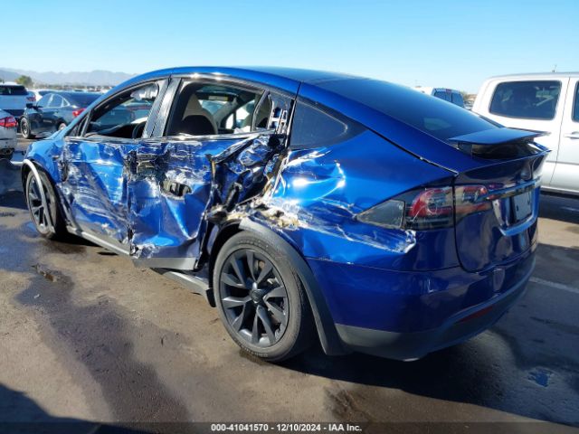 Photo 2 VIN: 7SAXCAE58PF395981 - TESLA MODEL X 