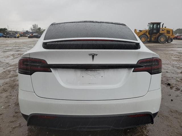 Photo 5 VIN: 7SAXCBE50NF355610 - TESLA MODEL X 