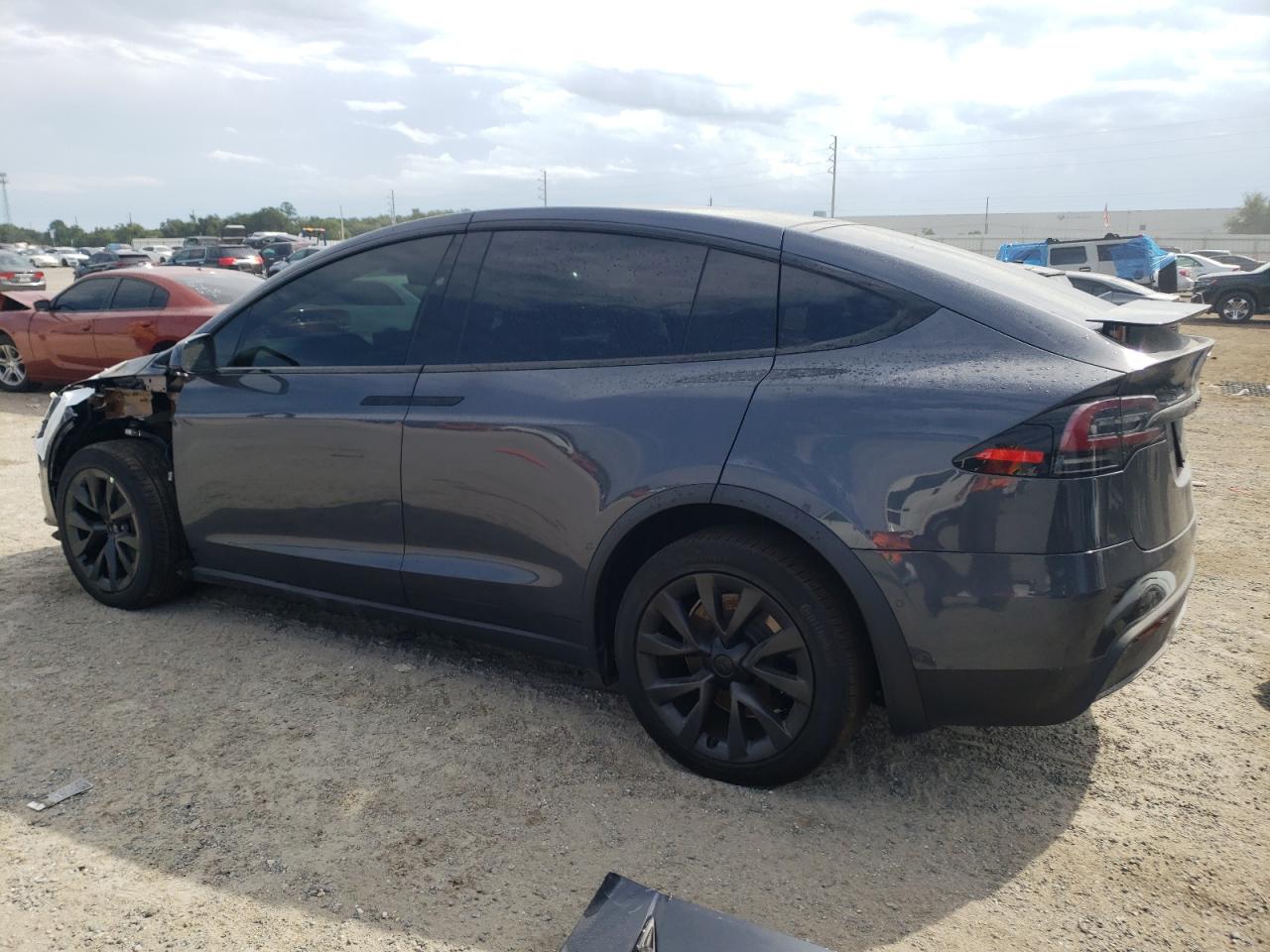 Photo 1 VIN: 7SAXCBE50NF355784 - TESLA MODEL X 