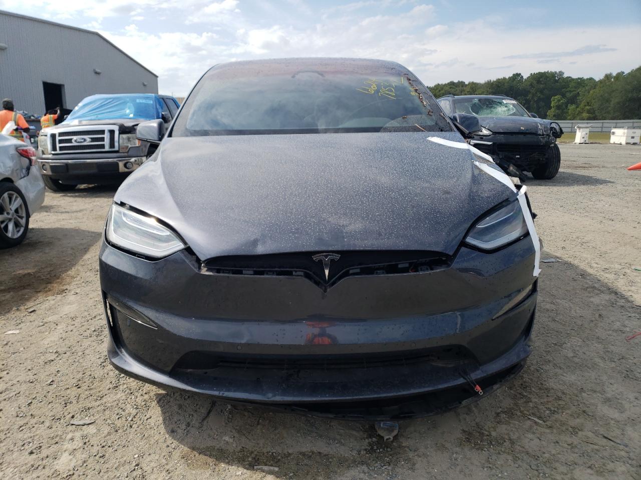 Photo 4 VIN: 7SAXCBE50NF355784 - TESLA MODEL X 