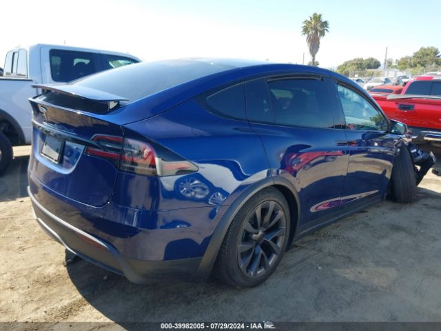 Photo 3 VIN: 7SAXCBE51NF354160 - TESLA MODEL X 