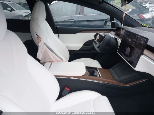 Photo 4 VIN: 7SAXCBE51PF374606 - TESLA MODEL X 