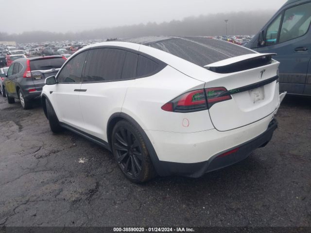 Photo 2 VIN: 7SAXCBE52NF329865 - TESLA MODEL X 