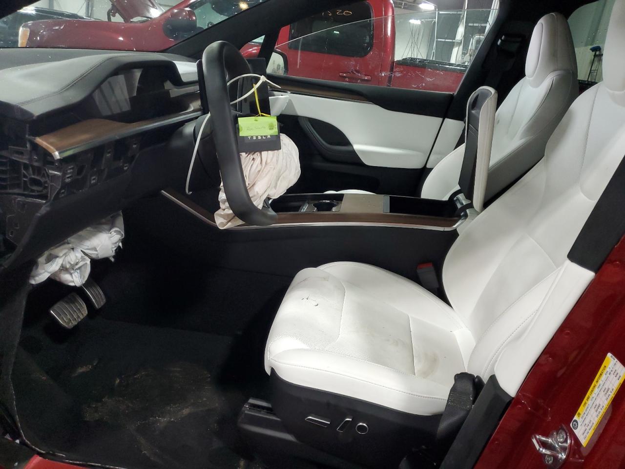 Photo 6 VIN: 7SAXCBE53PF402454 - TESLA MODEL X 