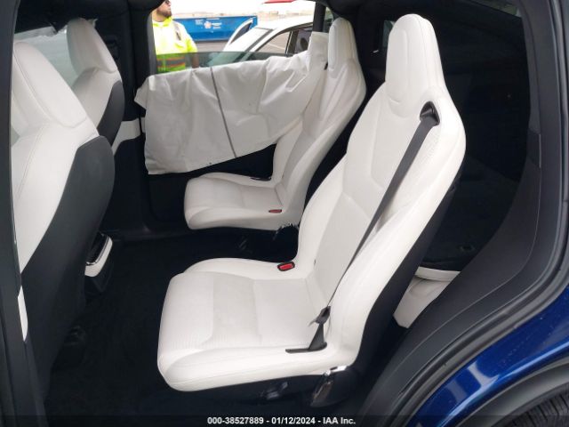 Photo 7 VIN: 7SAXCBE55PF381333 - TESLA MODEL X 