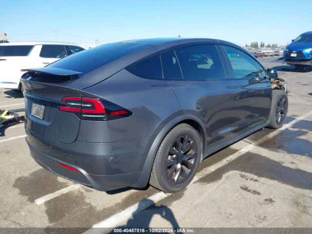 Photo 3 VIN: 7SAXCBE56NF360942 - TESLA MODEL X 