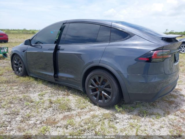 Photo 2 VIN: 7SAXCBE56PF402710 - TESLA MODEL X 