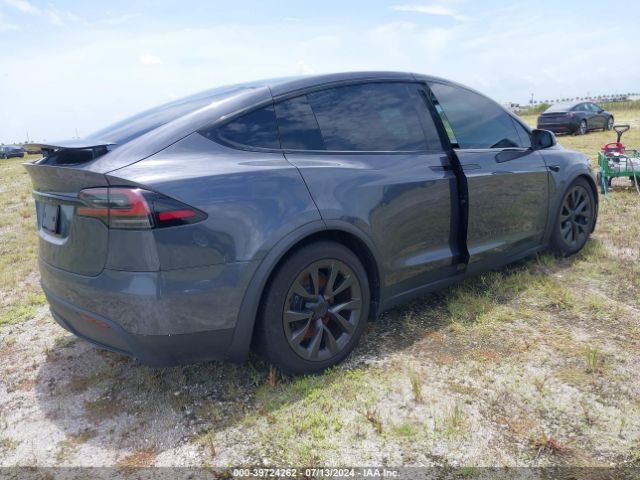 Photo 3 VIN: 7SAXCBE56PF402710 - TESLA MODEL X 