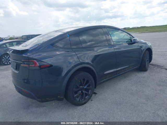 Photo 3 VIN: 7SAXCBE56RF448220 - TESLA MODEL X 