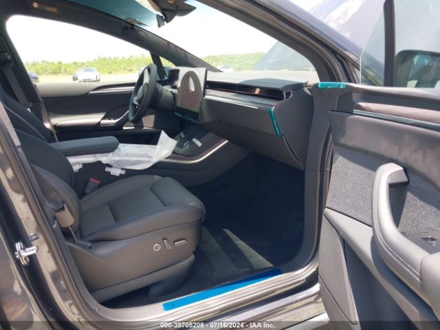 Photo 4 VIN: 7SAXCBE56RF448220 - TESLA MODEL X 