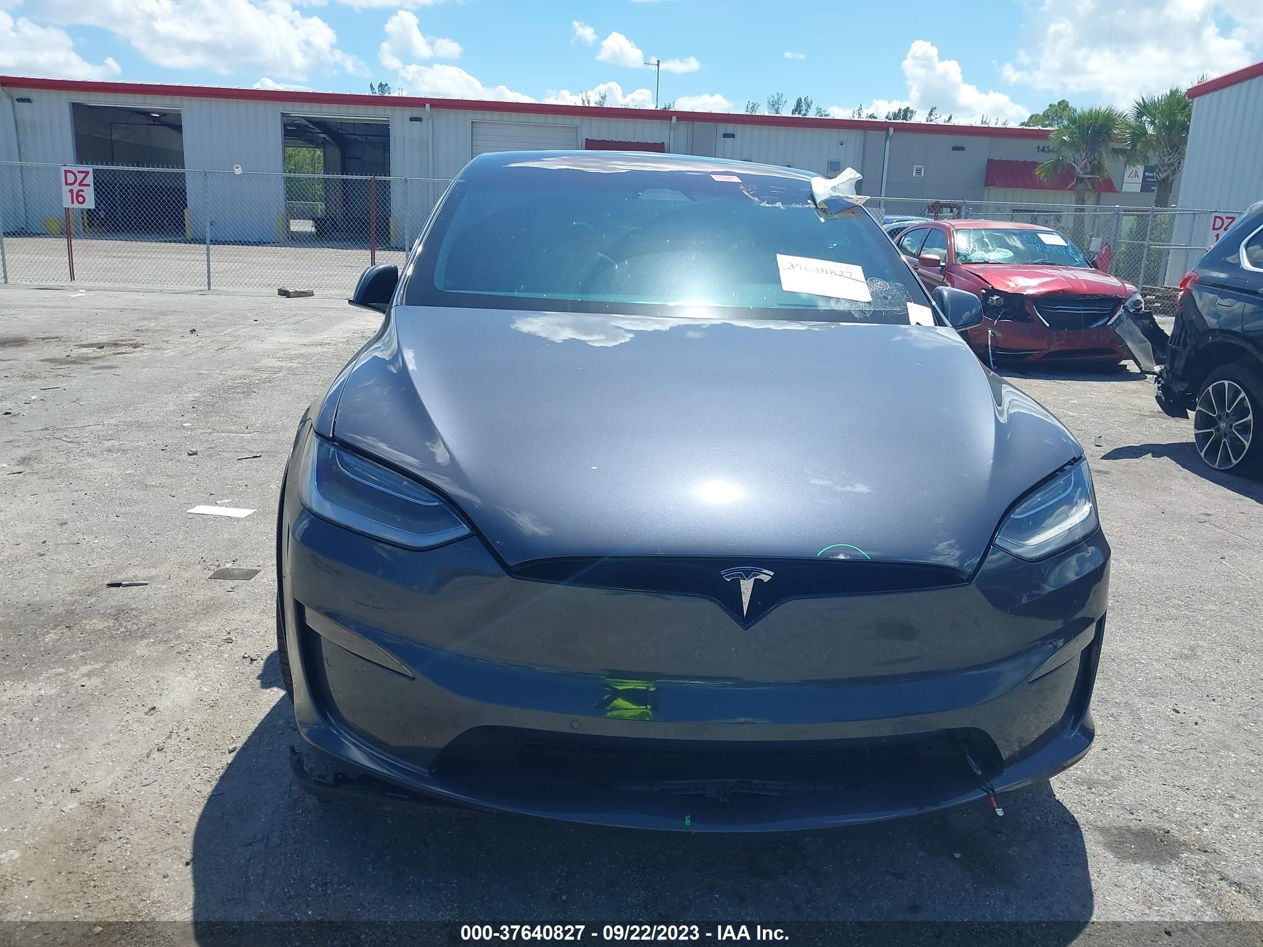 Photo 10 VIN: 7SAXCBE59PF368441 - TESLA MODEL X 