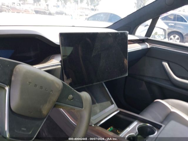 Photo 6 VIN: 7SAXCBE59PF369850 - TESLA MODEL X 