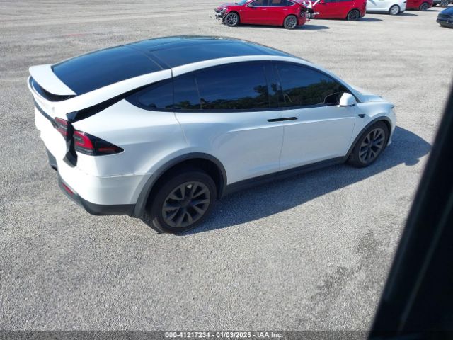 Photo 3 VIN: 7SAXCBE59RF433324 - TESLA MODEL X 