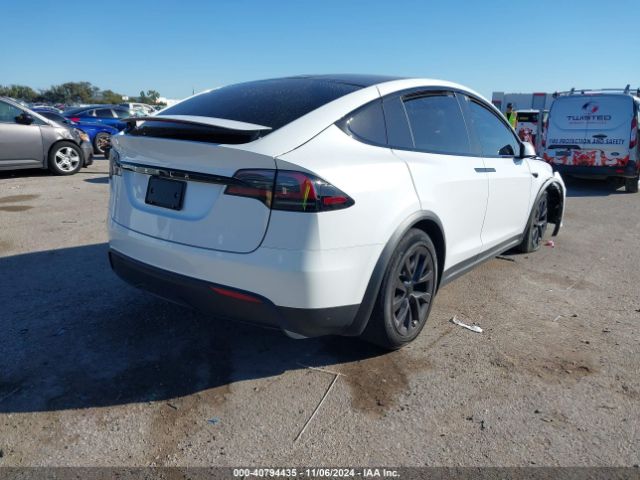 Photo 3 VIN: 7SAXCBE5XRF442615 - TESLA MODEL X 