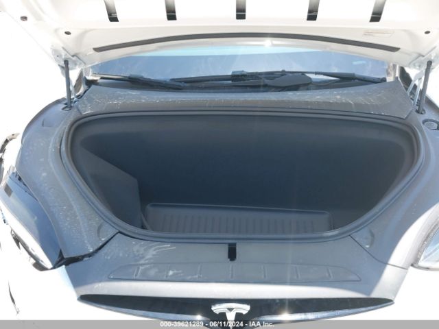 Photo 9 VIN: 7SAXCBE60RF439862 - TESLA MODEL X 