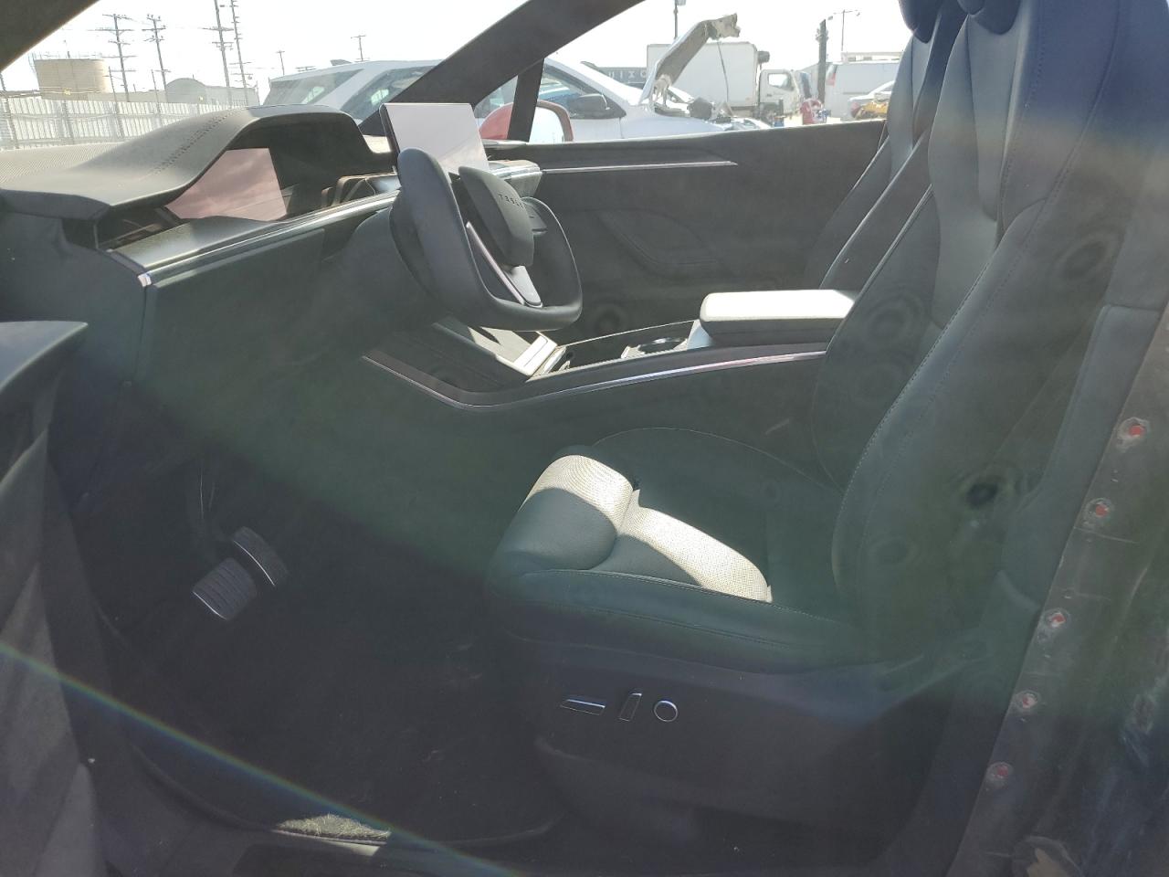 Photo 6 VIN: 7SAXCBE61NF360100 - TESLA MODEL X 