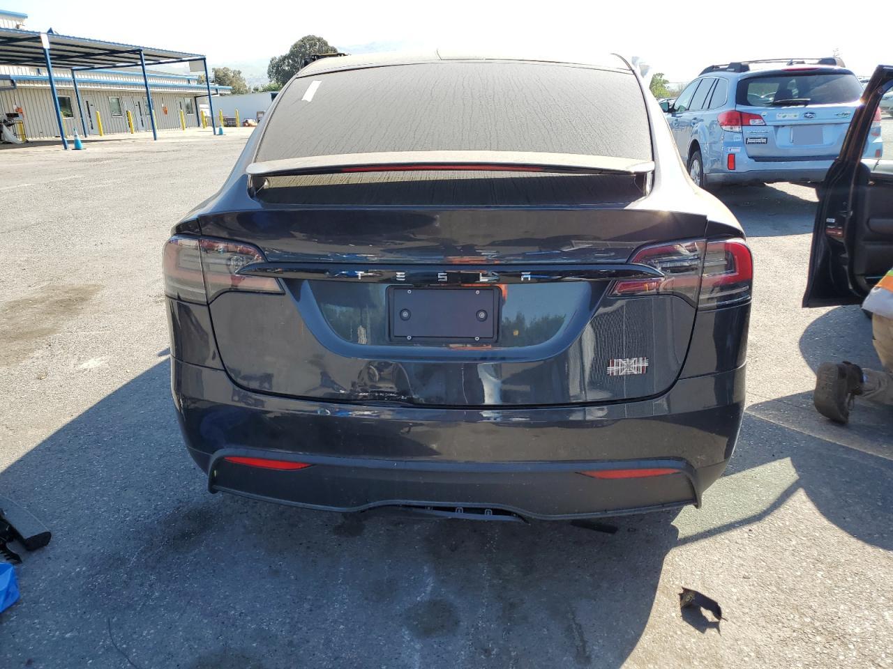 Photo 5 VIN: 7SAXCBE61PF429287 - TESLA MODEL X 