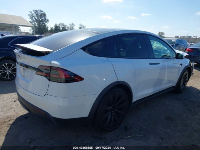 Photo 3 VIN: 7SAXCBE63NF333142 - TESLA MODEL X 