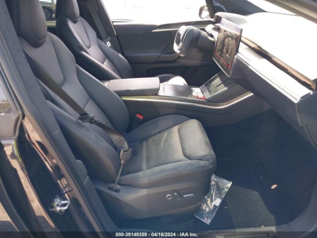 Photo 4 VIN: 7SAXCBE63NF344805 - TESLA MODEL X 