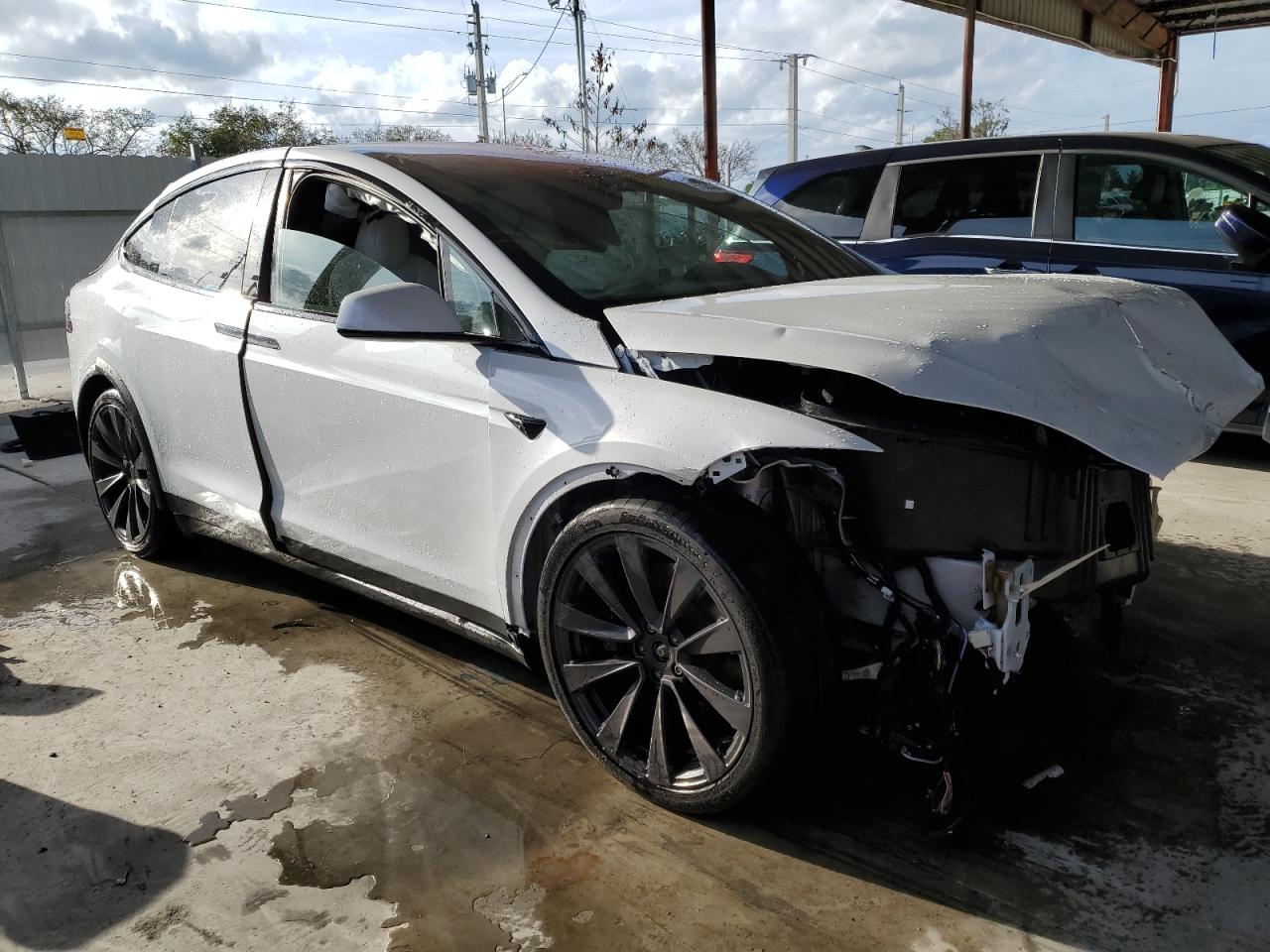 Photo 3 VIN: 7SAXCBE64NF333361 - TESLA MODEL X 