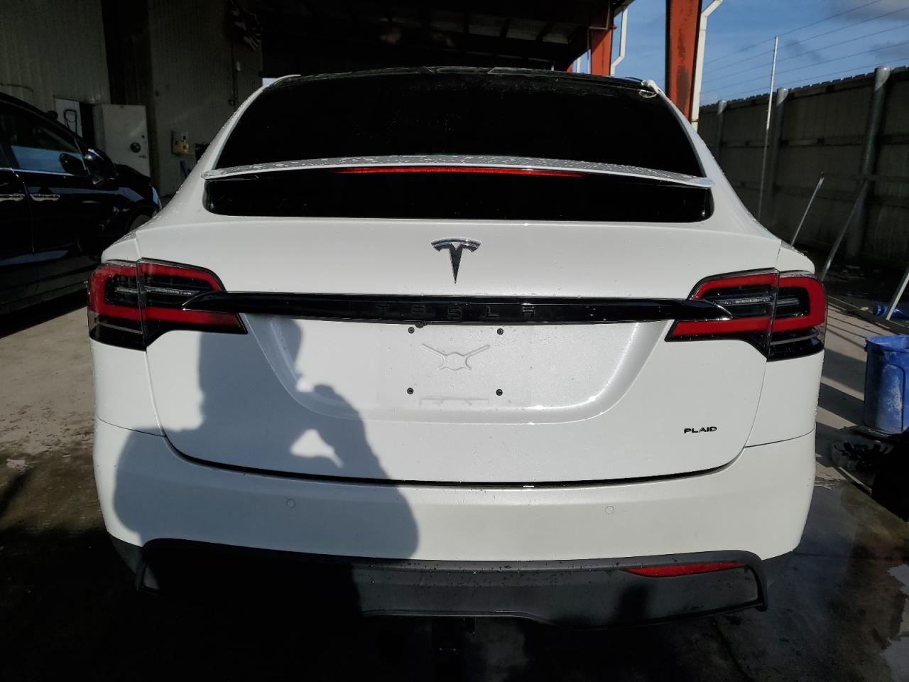 Photo 5 VIN: 7SAXCBE64NF333361 - TESLA MODEL X 