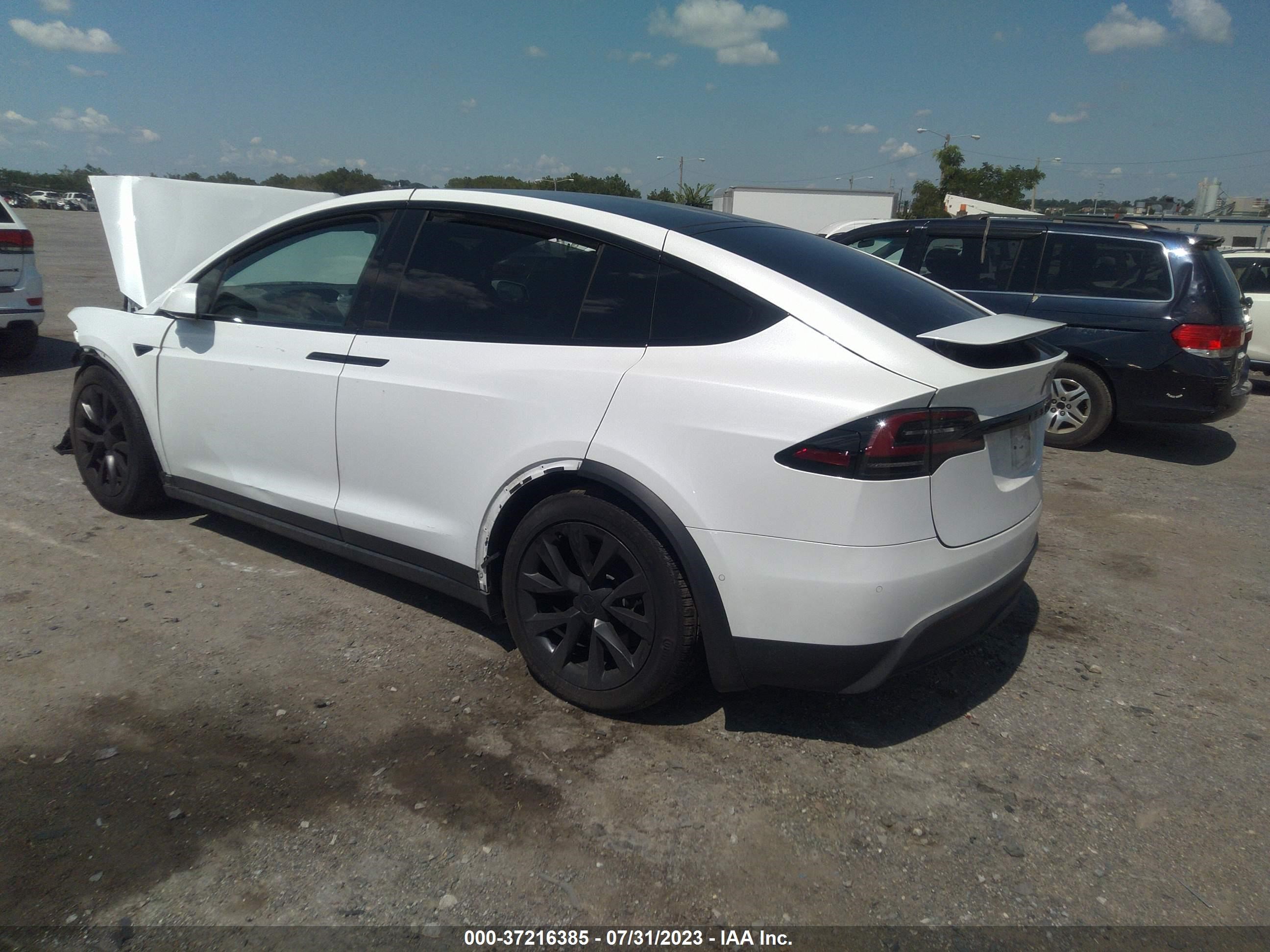 Photo 2 VIN: 7SAXCBE64NF354940 - TESLA MODEL X 