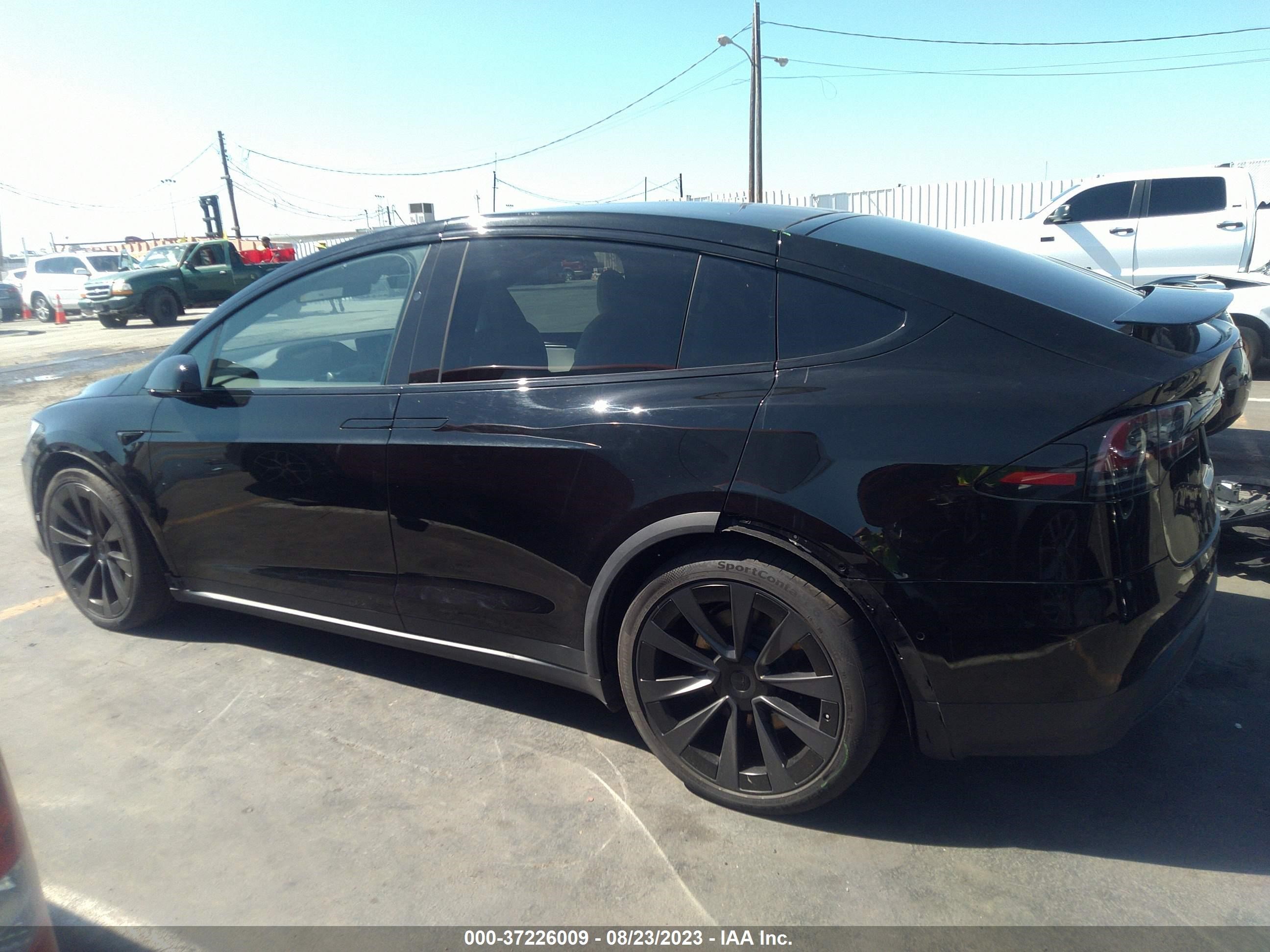 Photo 12 VIN: 7SAXCBE65NF338276 - TESLA MODEL X 