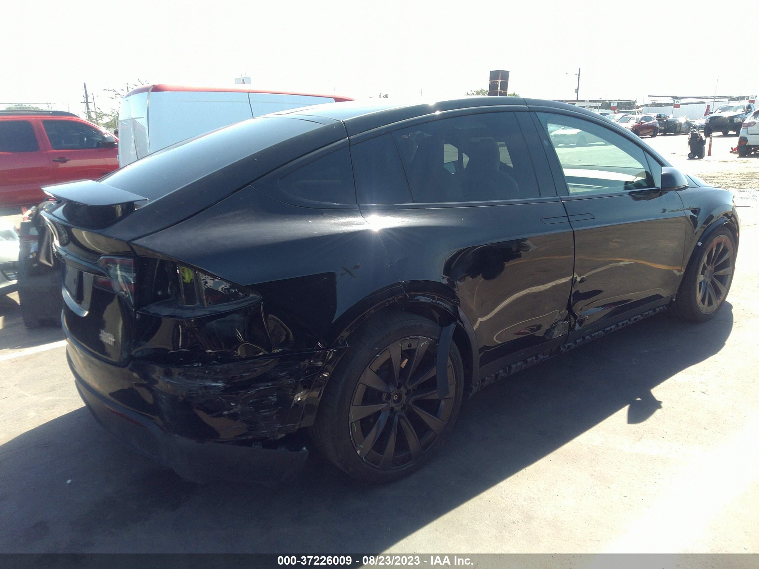 Photo 3 VIN: 7SAXCBE65NF338276 - TESLA MODEL X 