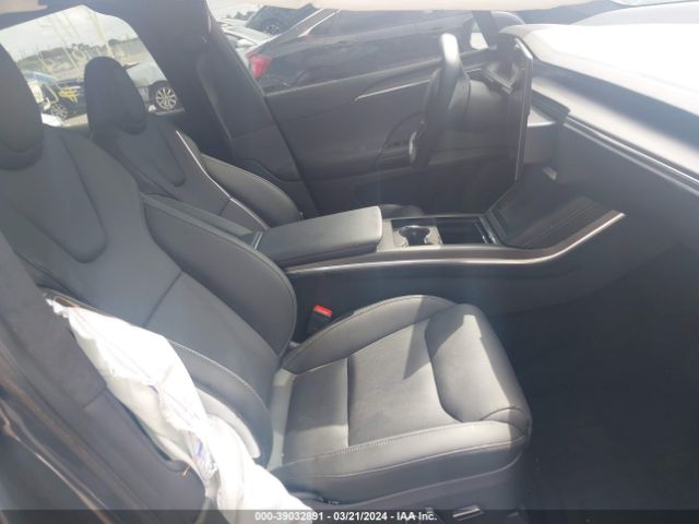 Photo 4 VIN: 7SAXCBE66PF409763 - TESLA MODEL X 