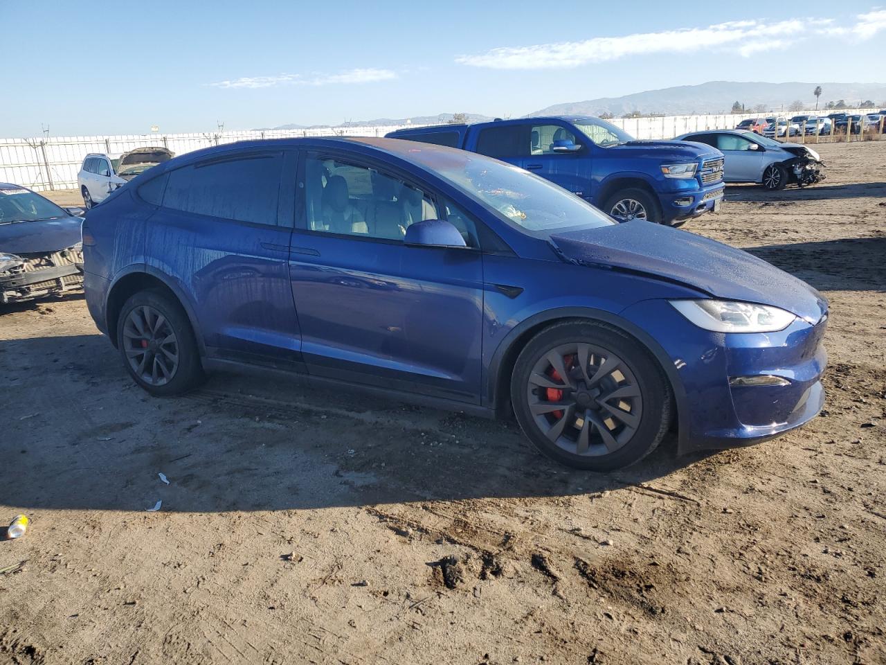 Photo 3 VIN: 7SAXCBE67PF404944 - TESLA MODEL X 