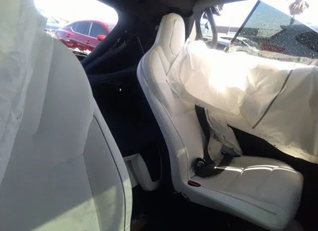 Photo 7 VIN: 7SAXCBE68NF332780 - TESLA MODEL X 