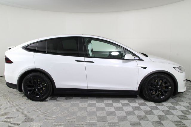 Photo 4 VIN: 7SAXCBE68NF341768 - TESLA MODEL X 