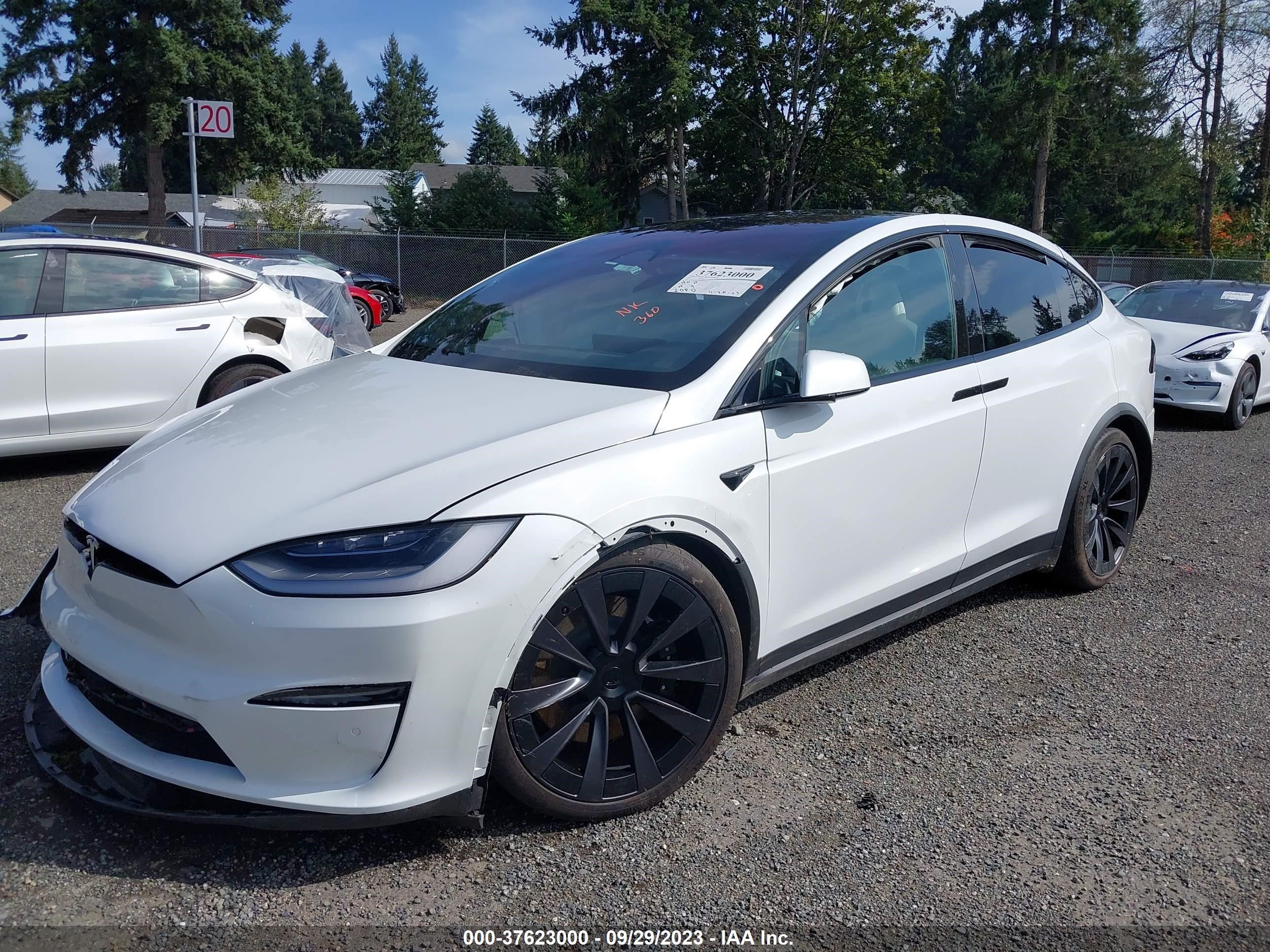 Photo 1 VIN: 7SAXCBE68PF375728 - TESLA MODEL X 