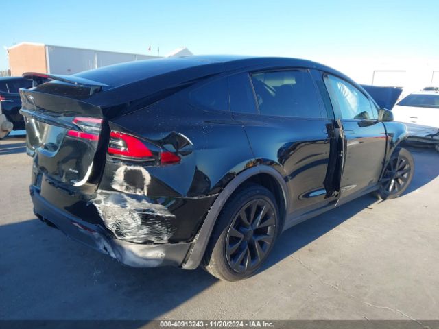 Photo 3 VIN: 7SAXCBE69NF332951 - TESLA MODEL X 