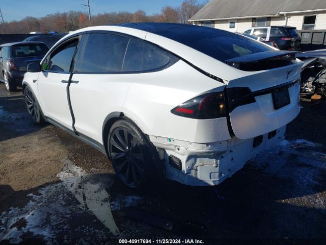 Photo 2 VIN: 7SAXCBE69NF343870 - TESLA MODEL X 