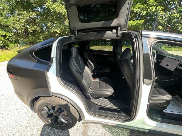 Photo 5 VIN: 7SAXCBE6XNF339925 - TESLA MODEL X 