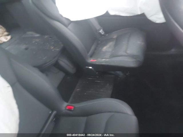 Photo 7 VIN: 7SAXCBE6XRF438055 - TESLA MODEL X 