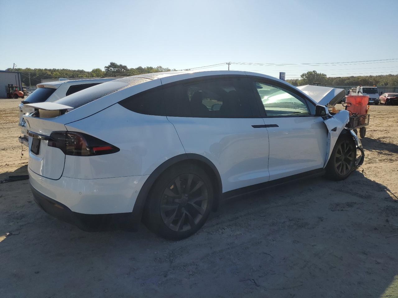 Photo 2 VIN: 7SAXCDE50NF344781 - TESLA MODEL X 