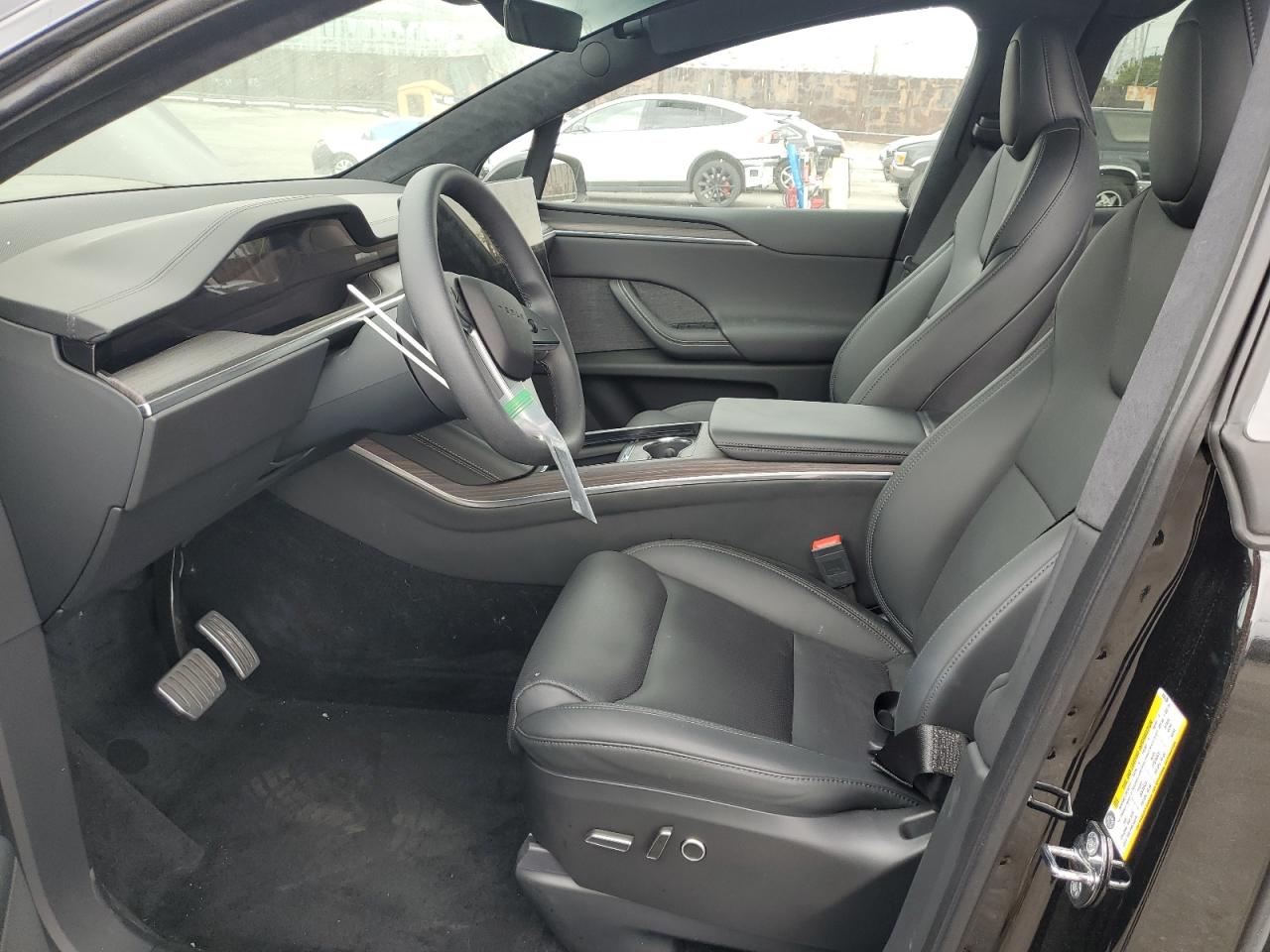 Photo 6 VIN: 7SAXCDE50PF426139 - TESLA MODEL X 