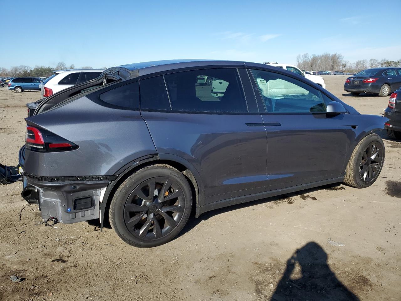 Photo 2 VIN: 7SAXCDE51PF415330 - TESLA MODEL X 