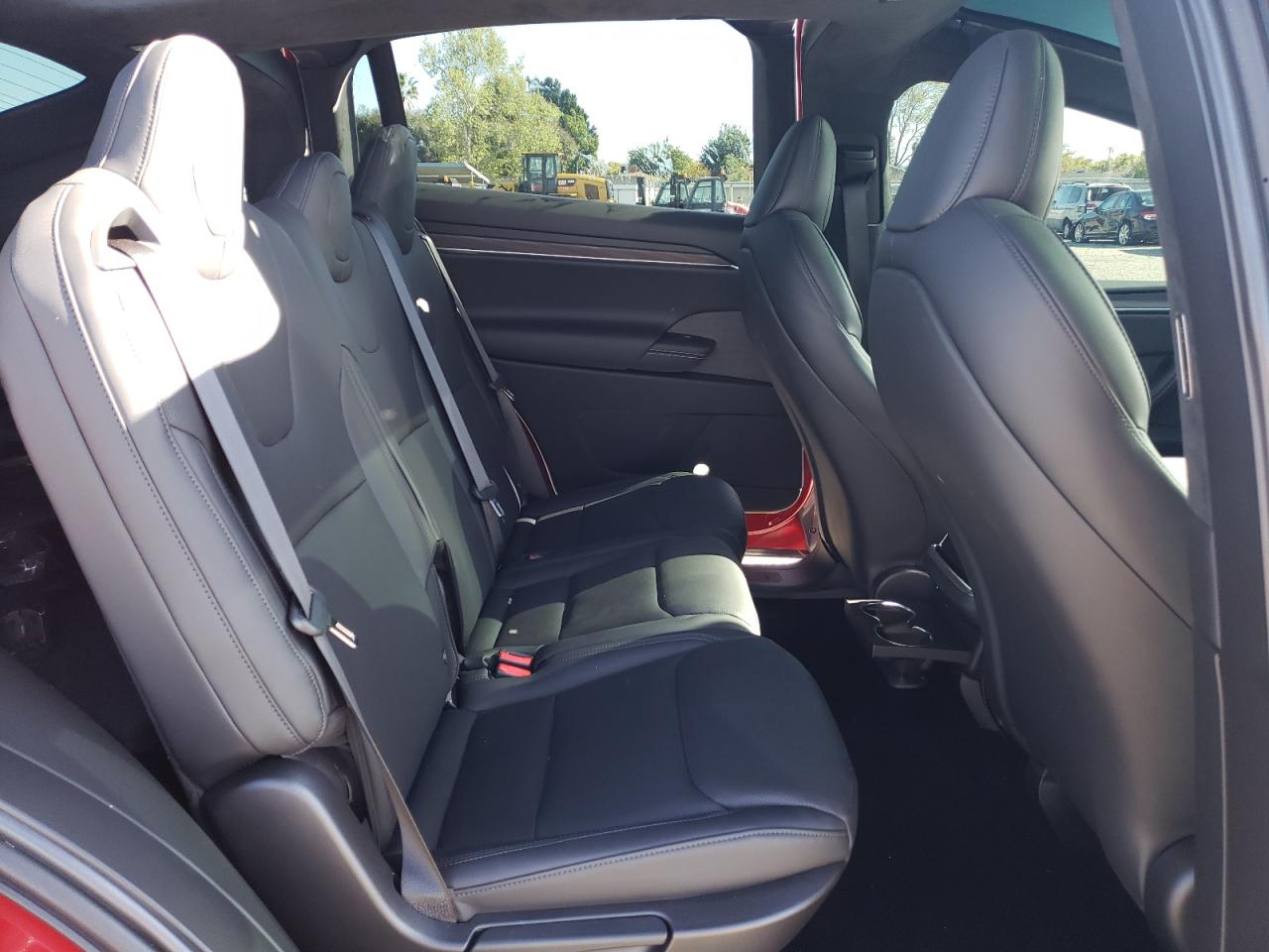 Photo 10 VIN: 7SAXCDE51PF427655 - TESLA MODEL X 