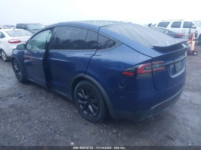 Photo 2 VIN: 7SAXCDE52PF423047 - TESLA MODEL X 