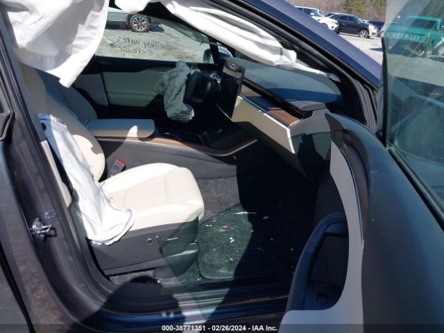 Photo 4 VIN: 7SAXCDE54PF368780 - TESLA MODEL X 