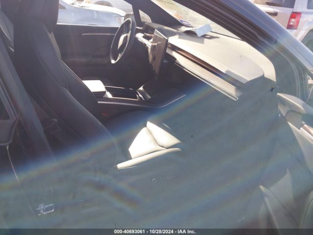 Photo 4 VIN: 7SAXCDE54RF444663 - TESLA MODEL X 