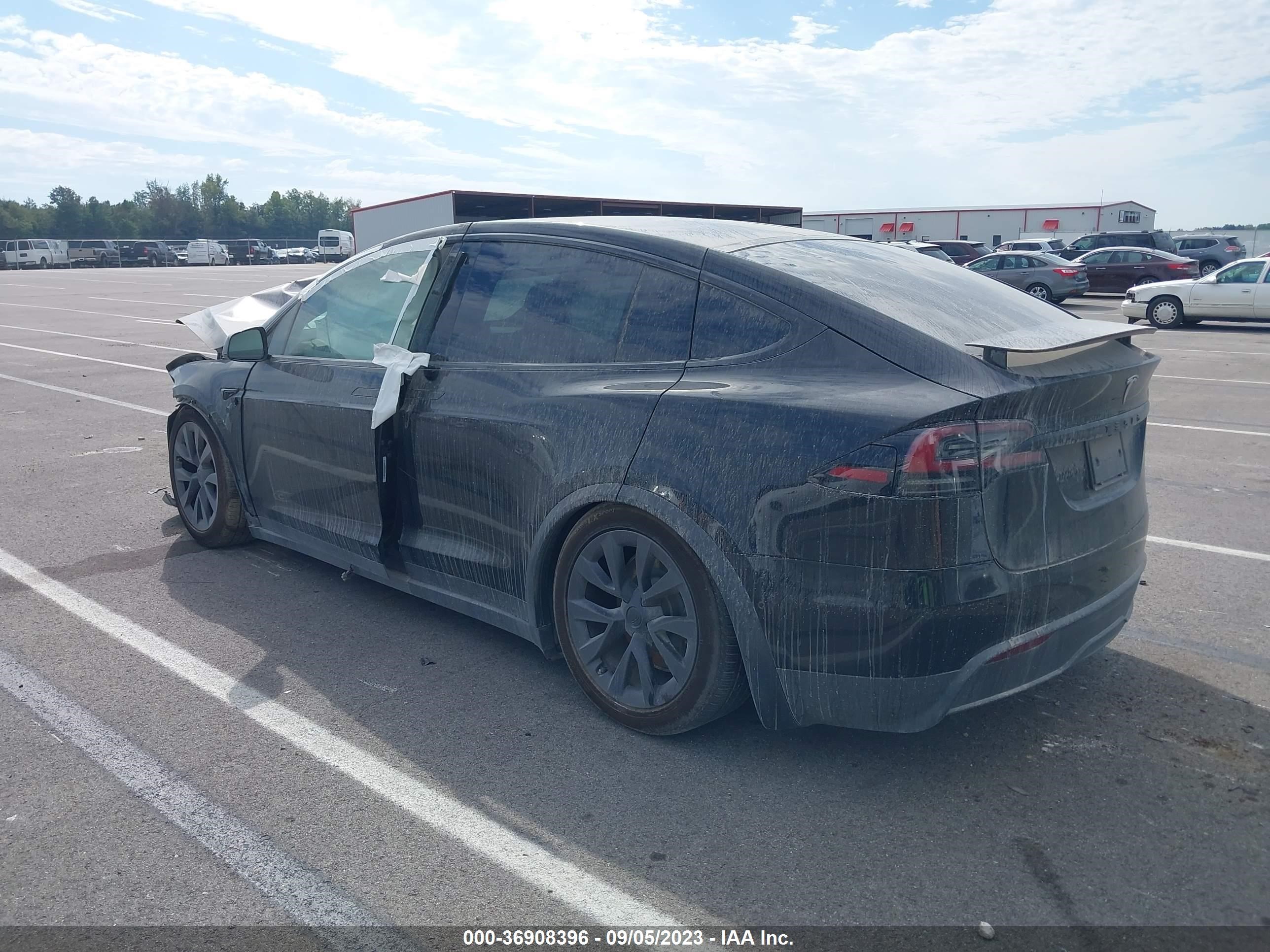 Photo 2 VIN: 7SAXCDE56NF364761 - TESLA MODEL X 