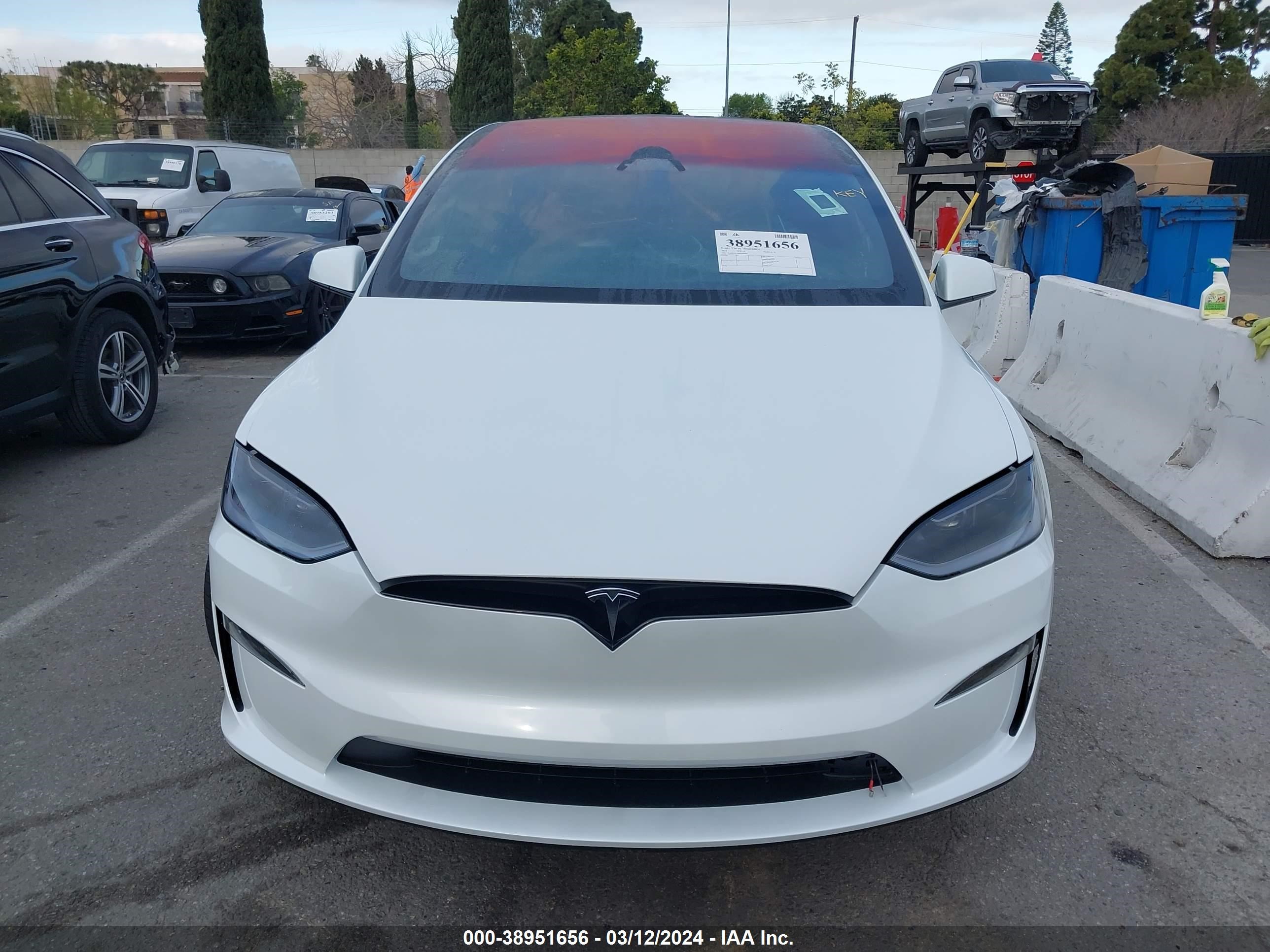 Photo 11 VIN: 7SAXCDE56RF436404 - TESLA MODEL X 